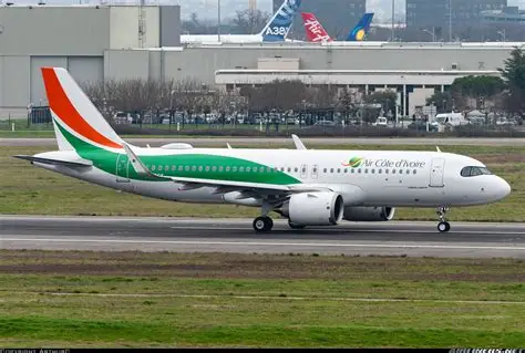 Aviation | Heurté par une passerelle d’embarquement